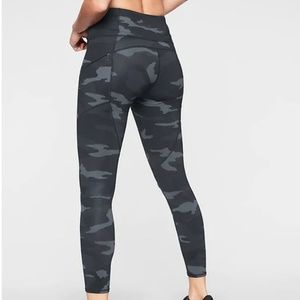 Athleta - Camo Contender 7/8 Tights
